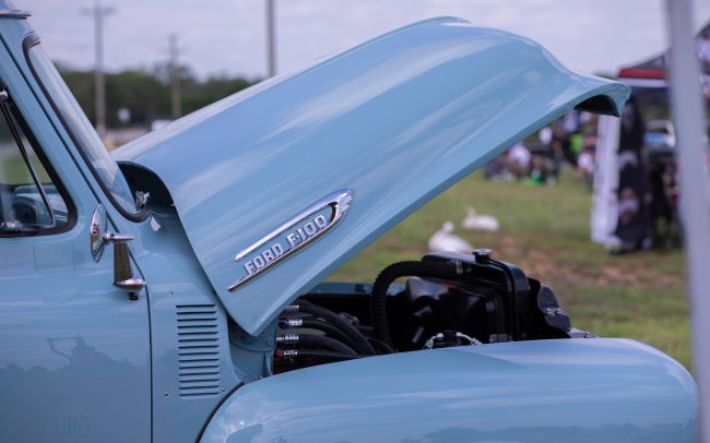 Ford F-100 at the car show